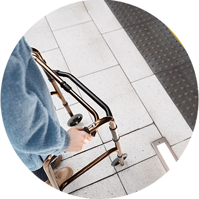 SERVICIOSAccesible para PMR (Personas con Movilidad Reducida) - copia